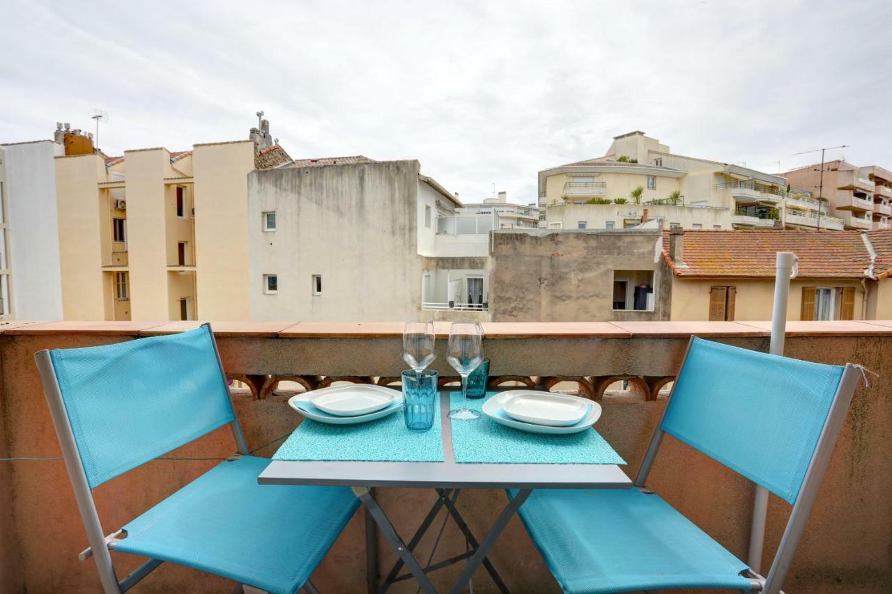 L'Amandine ,45 M2 Terrasse Et Garage Centre Ville Saint-Raphaël Zewnętrze zdjęcie