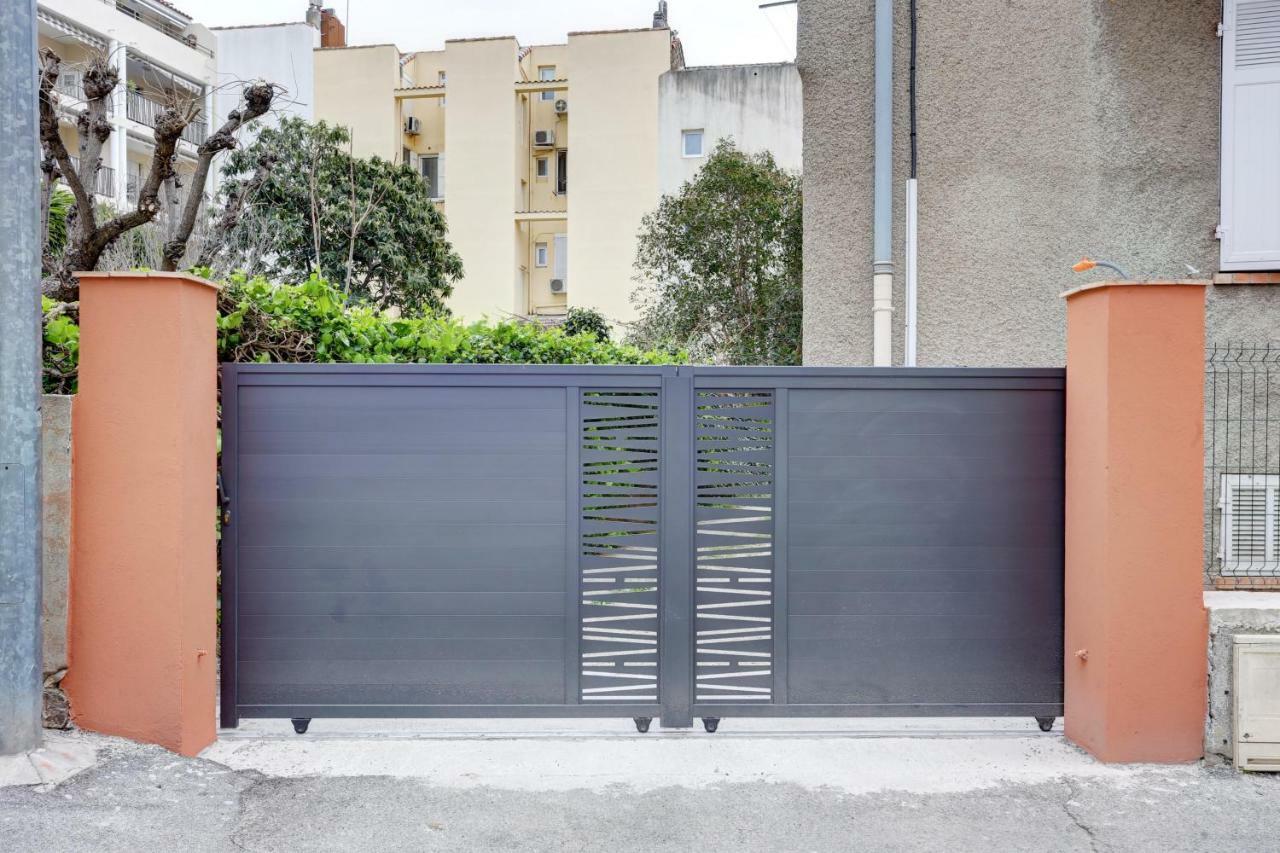 L'Amandine ,45 M2 Terrasse Et Garage Centre Ville Saint-Raphaël Zewnętrze zdjęcie